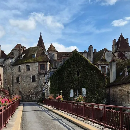 Maison De Charme Portobelo In Ac 펜션 Carennac