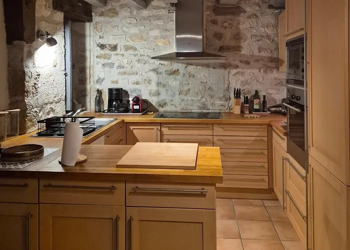 Maison De Charme Portobelo Dans Avec Vue Дом отдыха Carennac