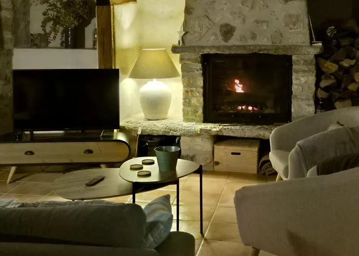 Maison De Charme Portobelo Dans Avec Vue Carennac