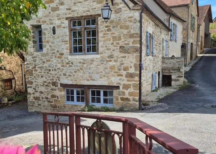 Дом отдыха Maison De Charme Portobelo Dans Avec Vue Carennac