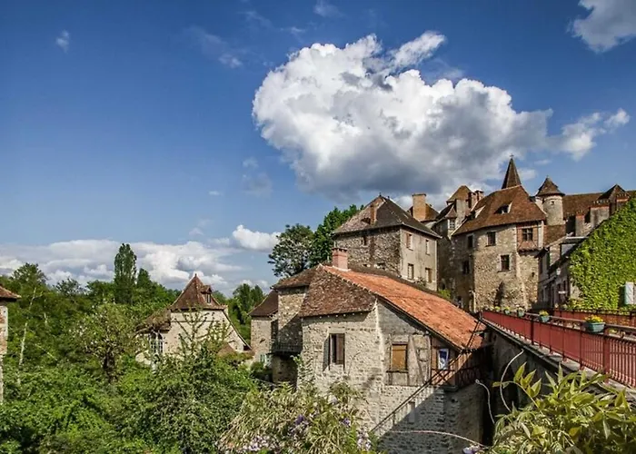 Maison De Charme Portobelo Dans Avec Vue Дом отдыха