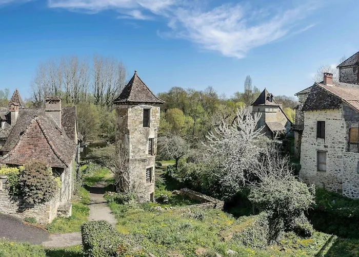 Maison De Charme Portobelo Dans Avec Vue Дом отдыха